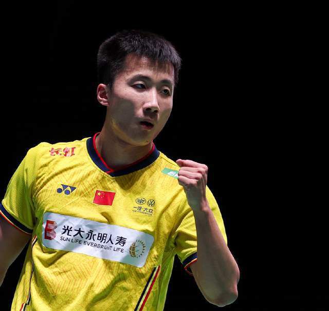 全场比赛结束，AC米兰2-3亚特兰大！